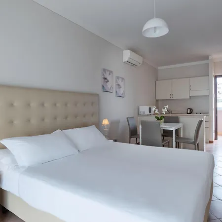 Lägenhetshotell Il Sogno Desenzano del Garda
